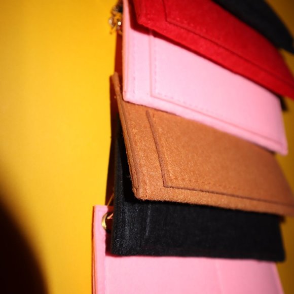 Long wallet and Clutch Insert on Chain - Picture 3 of 8